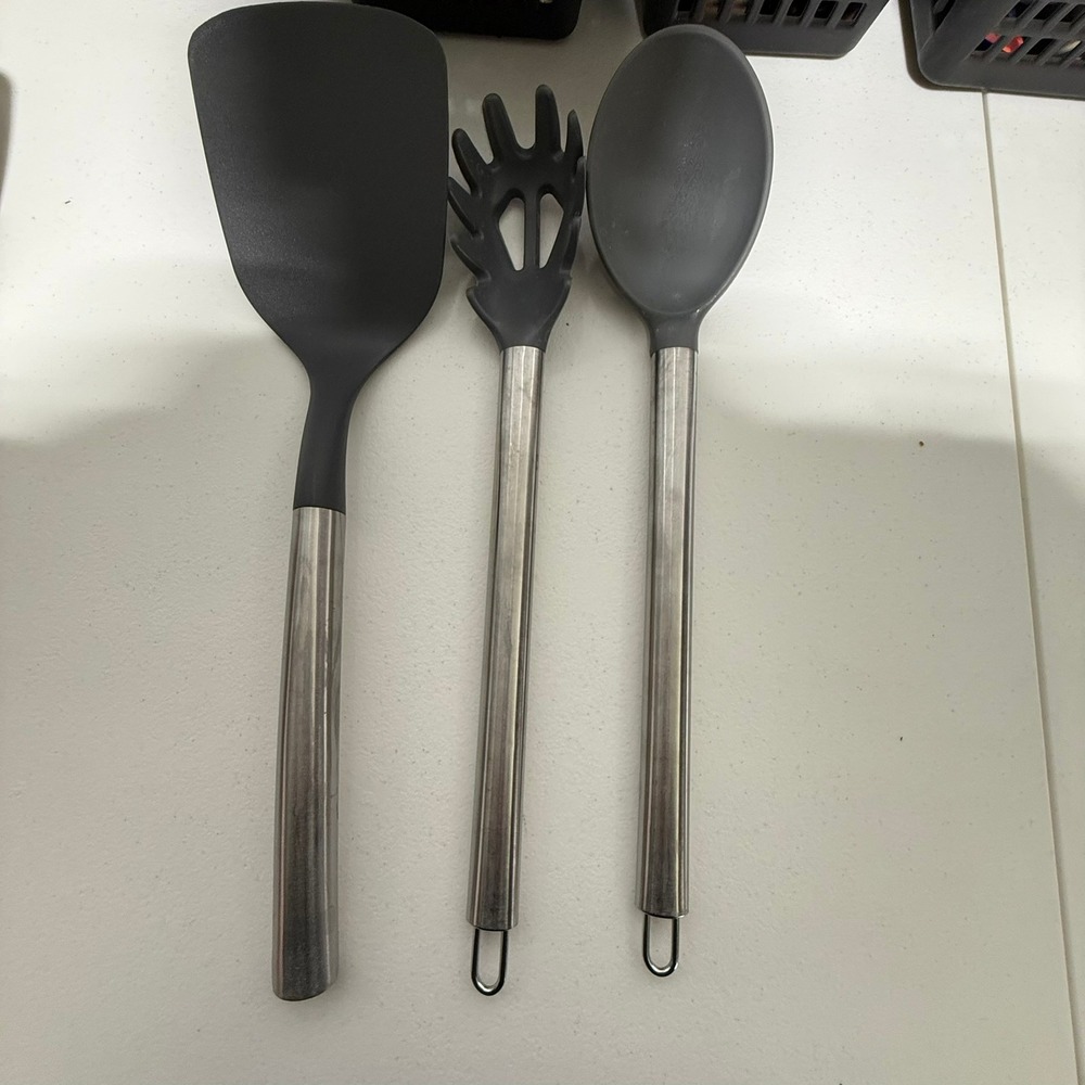 Sabatier 3pc Kitchen Utensil Set Stainless Steel Nylon Spatula Pasta Spoon Gray‎